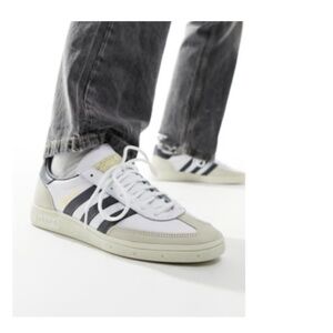 Adidas Originals Handball Spezial sneakers in white and navy, size 9